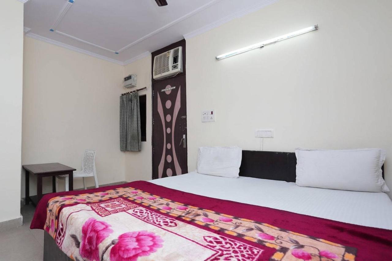 Delhi Inn,Walk In Nizamuddin Railway Station New Delhi Exterior foto